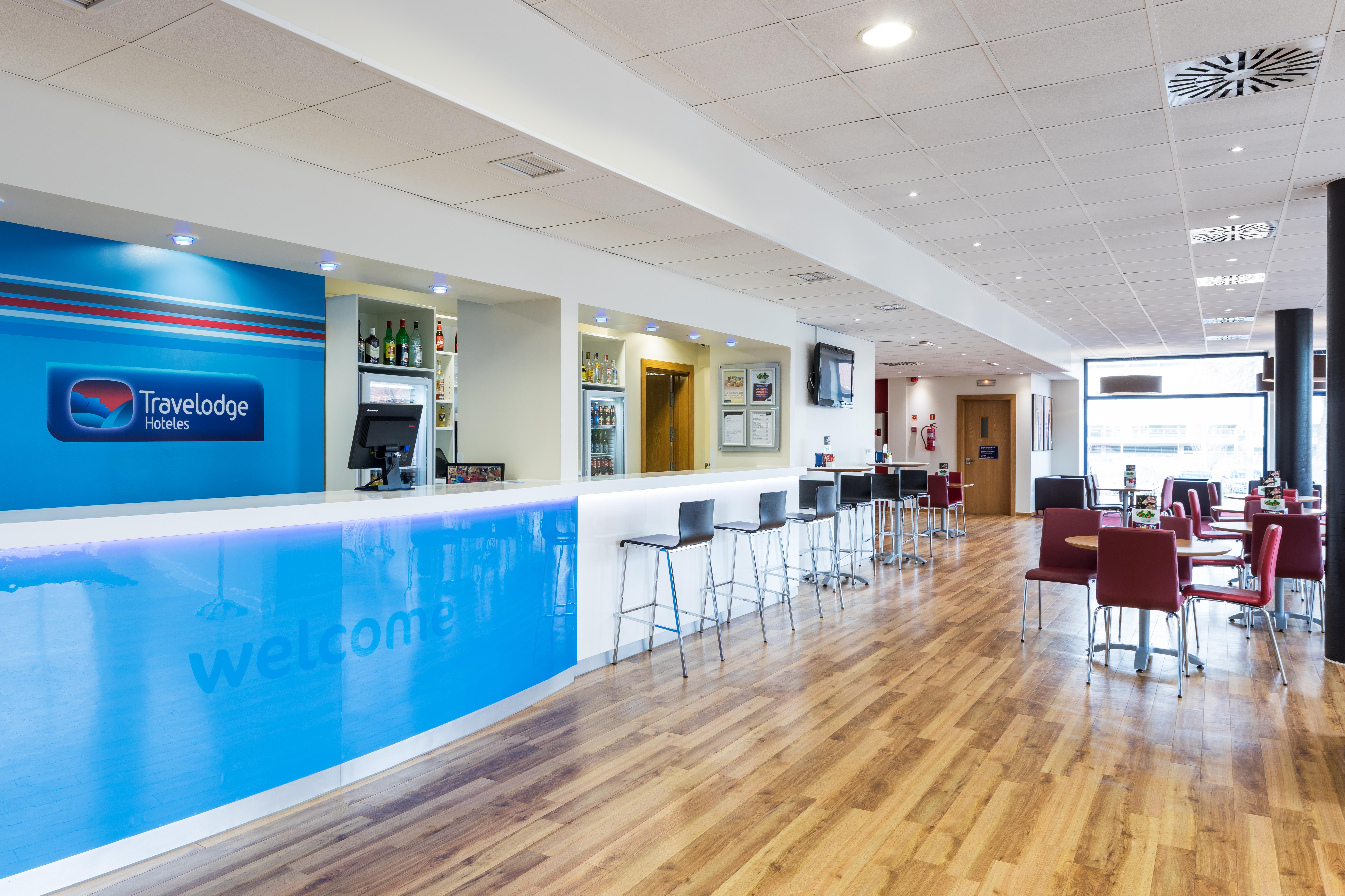 Travelodge Barcelona Fira L'Hospitalet de Llobregat Kültér fotó